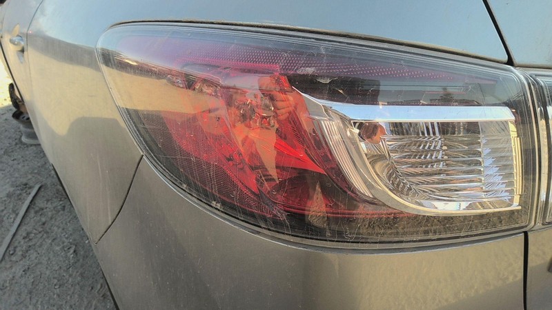 Tail Light Assembly MAZDA 3 Left 10 11 12 13