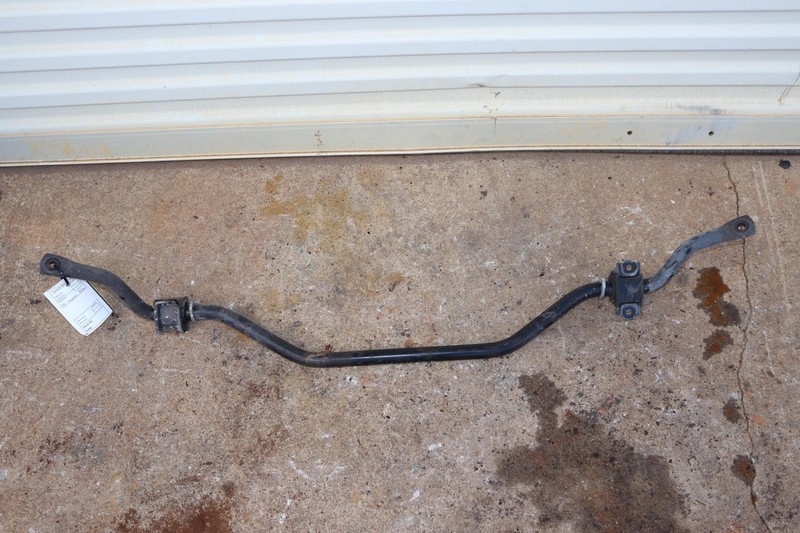 2014-2019 LEXUS IS350 SEDAN RWD F-SPORT FRONT ANTI ROLL SWAY BAR SUPPORT OEM