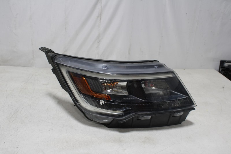 2016-2019 Ford Explorer Right Drivers Side HID Xenon Headlight Oem