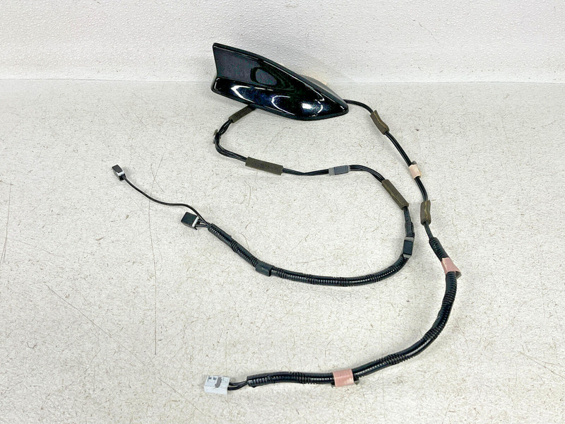 ⭐2014-2016 ACURA RLX UPPER EXTERIOR ROOF TOP SHARK FIN RADIO ANTENNA OEM LOT2392