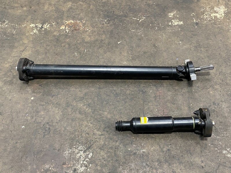 15-16 HYUNDAI GENESIS AWD REAR PROPELLER PROP SHAFT OEM #A0.59