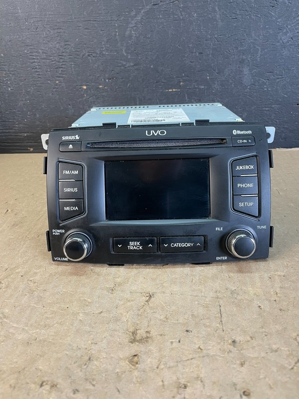 2011 2012 2013 Kia Sorento Sirius AM/FM CD Radio Screen Display Oem AD5930 DG