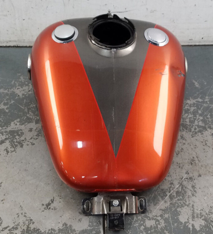 2013 09 - 13 Harley Touring CVO Road GlideGas Tank #9942 P1
