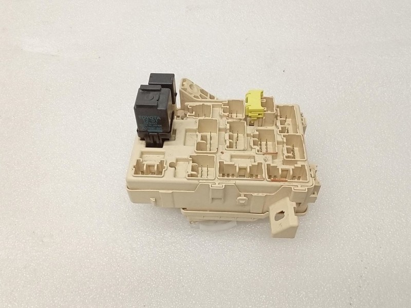 4 RUNNER2000 Fuse Box Cabin 75055