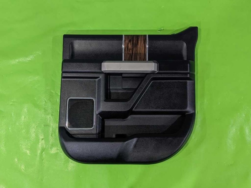 15-20 FORD F150 LARIAT PASSENGER RIGHT REAR INTERIOR DOOR PANEL OEM 4601-76