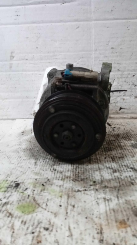 2020 Chevrolet Trax A/C Compressor OEM 42698422 102K Miles Black