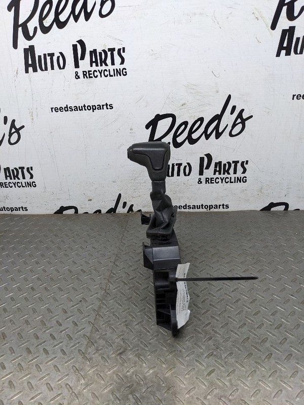 2015-2022 Chevy Colorado Automatic Gear Shifter Assembly Genuine OEM 233 1165549