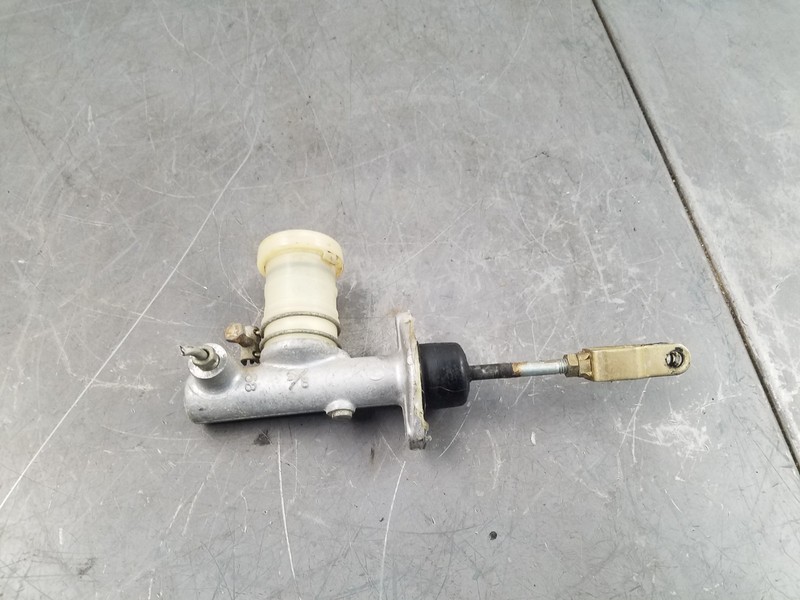 1978 Nissan 280ZClutch Master Cylinder #8939 Z4