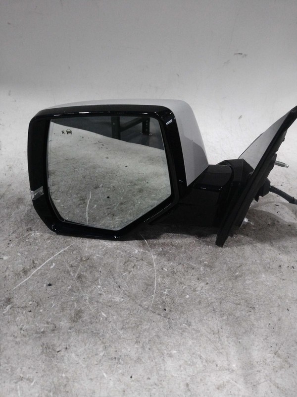 2019 Cadillac Escalade Left Door Mirror Assembly White Used 671209