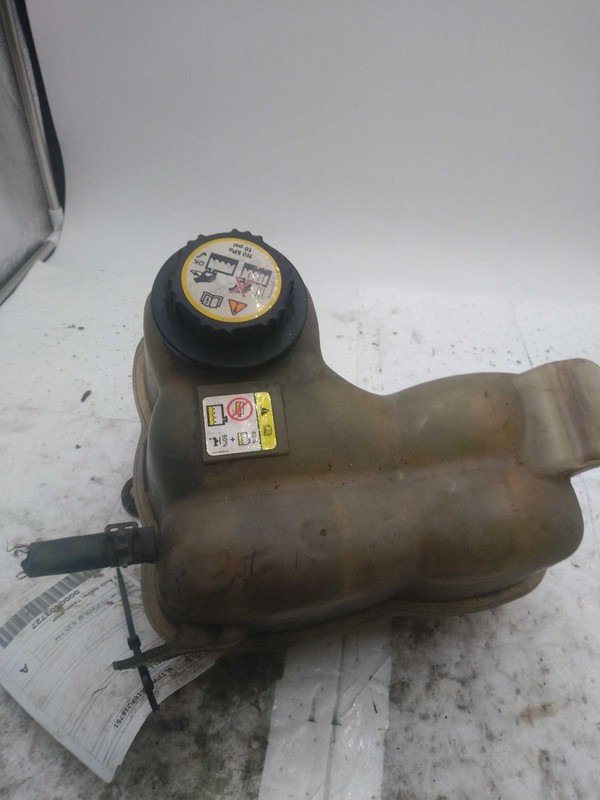 2006 Lincoln LT Engine Coolant Reservoir White OEM 5.4L 116K Miles NJ25-25552