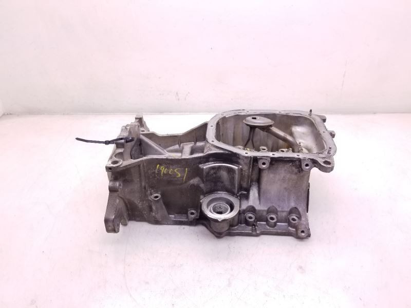 12-19 TOYOTA PRIUS 1.5L OIL PAN B3 7TH AND 8TH DIGIT