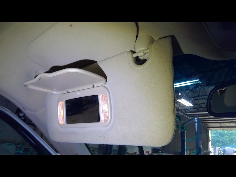 Driver Left Sun Visor Fits 06-07 DTS 1649852