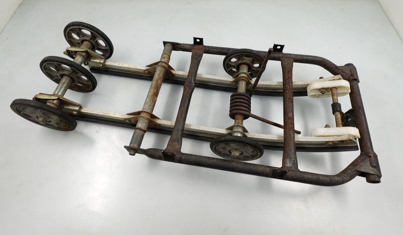 1990 Yamaha SnoSport 125 ES / SV125EP OEM Skid Assembly 87A-47411-00-00