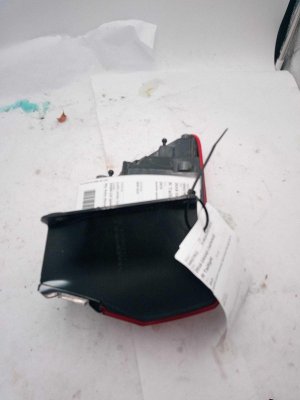 2018 Jeep Grand Cherokee Right White Tail Light Assembly, Used, 110k Miles