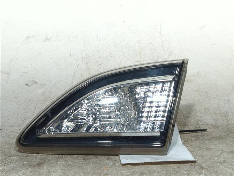 2010 MAZDA 3 Right Blue Tail Light Assembly OEM 442746 Used 142K Miles