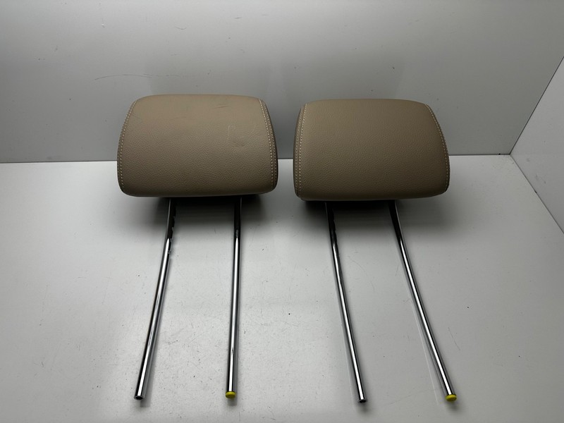 10-13 Mercedes E350 W212 OEM Rear Seat Left , Right Headrest Set