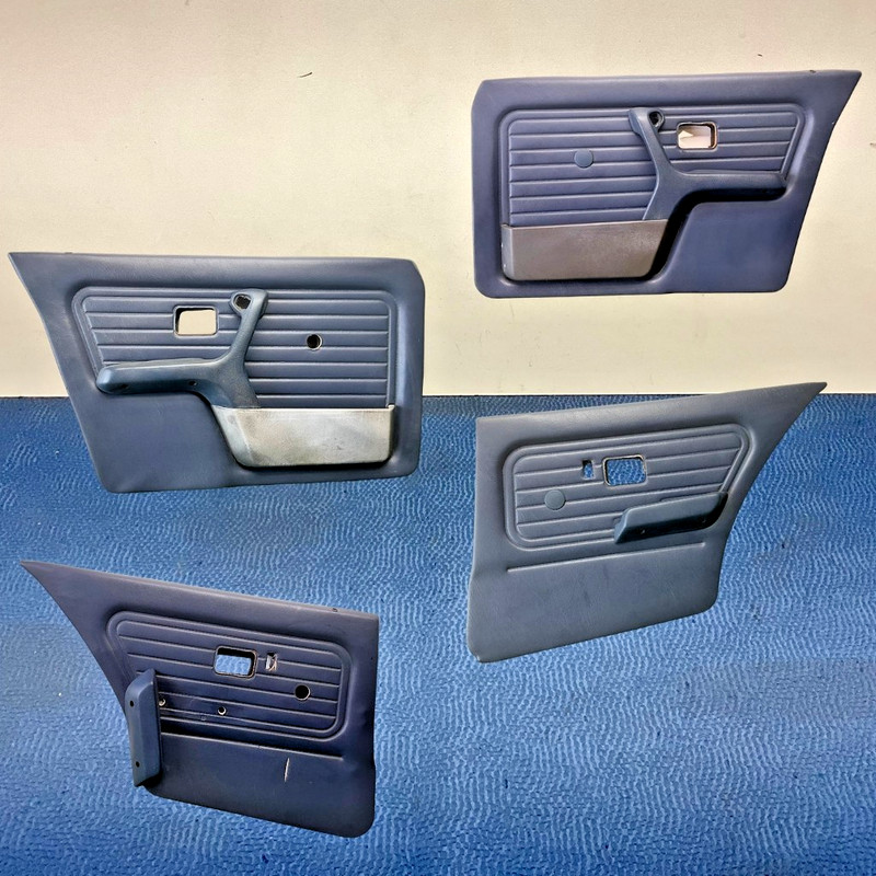 85–91 BMW E30 Sedan Front & Rear Door Card Panel Pacific Blue Leather SET OEM