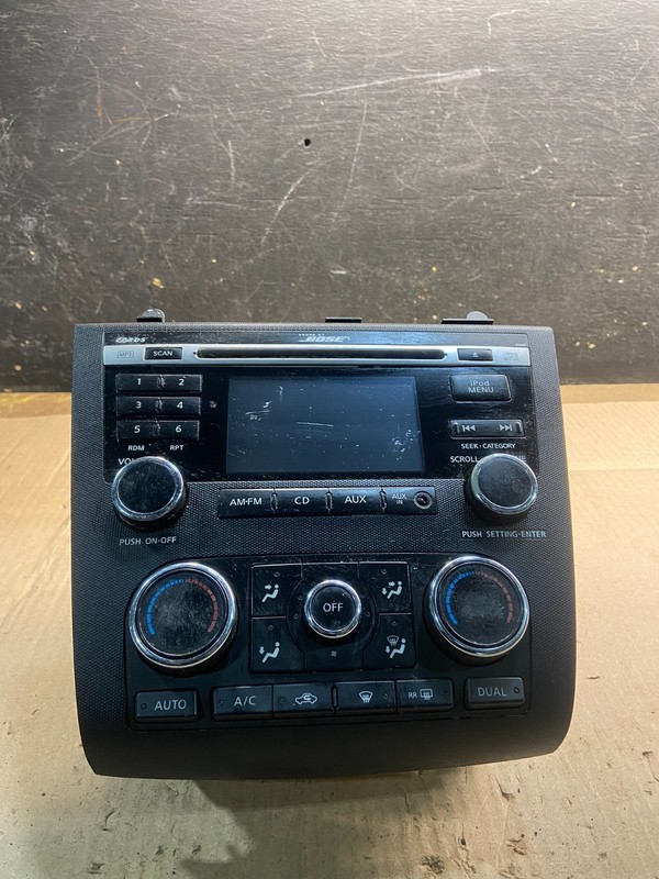 2010 to 2012 Nissan Altima Radio Cd Mp3 Player AUX Climate Control Y7644 DG