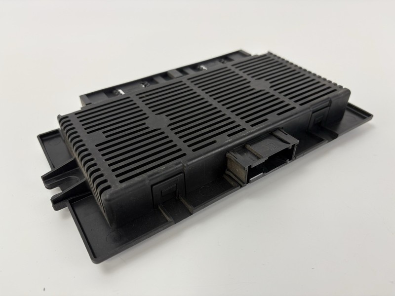 2011-2013 BMW X5 FRM Footwell Control Module BCM Body Lighting 61356977723-01