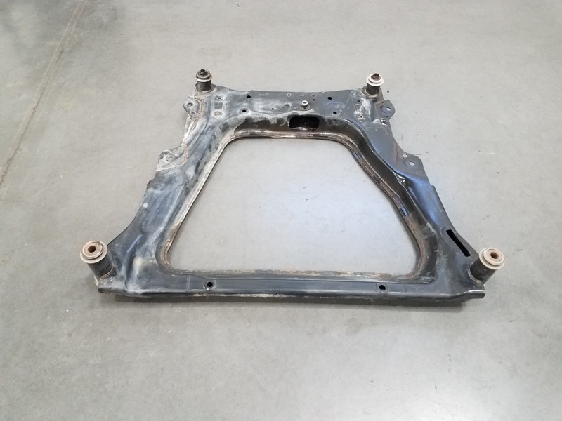 2014 Nissan Juke Nismo RS Front Subframe Crossmember Cradle #0361 V7