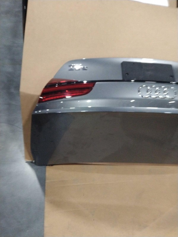 2018 AUDI A8 Deck Lid Trunk Lid Grey OEM Used 72000 Miles NJ25-15670-402694