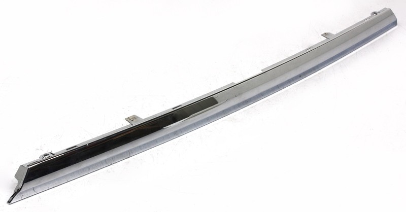 OEM Liftgate Lamp Finish Trim For Lincoln Corsair Chrome LJ7Z-13A418-A