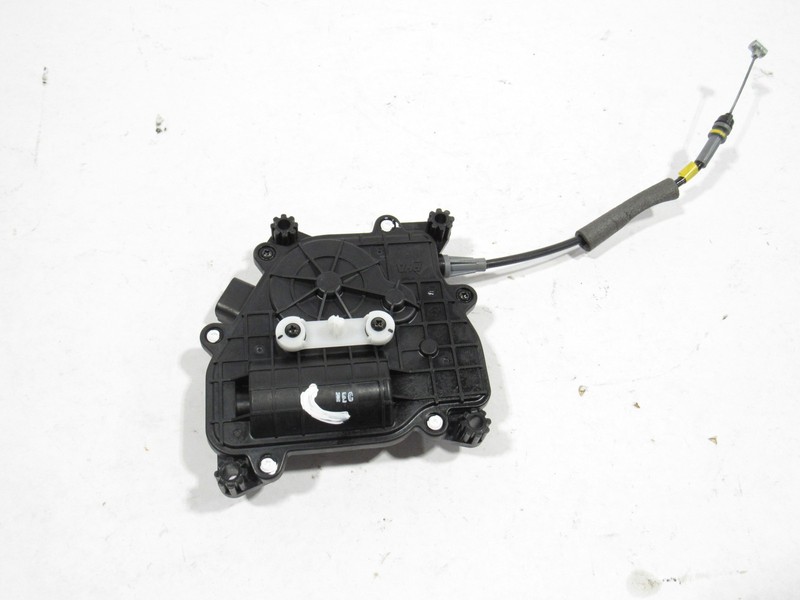 17-20 Genesis G90 2019 Rear Trunk Lid Lock Actuator Motor ^#3