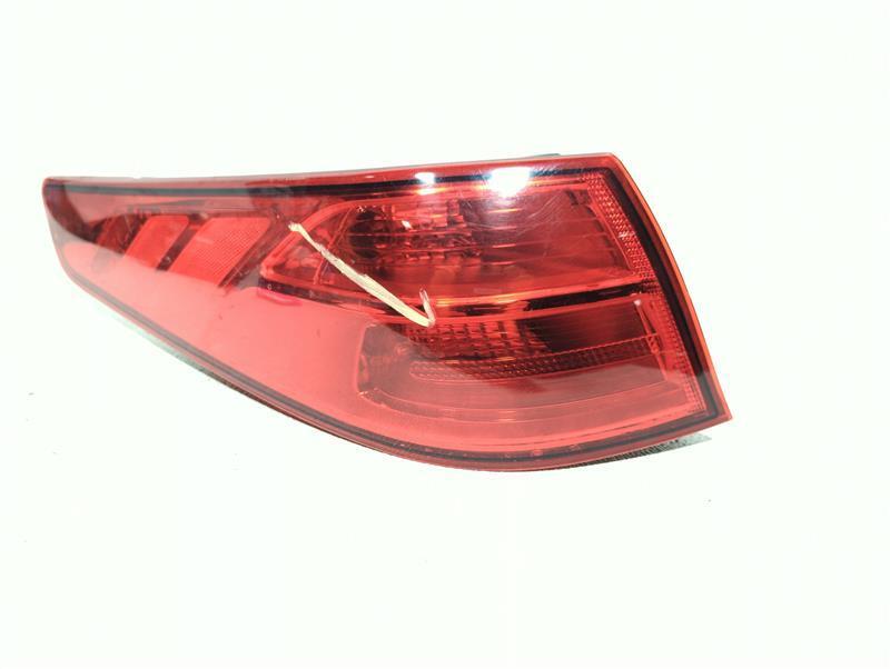 2015 Kia Optima Left Tail Light Assembly Black 166-60580L 61K Miles