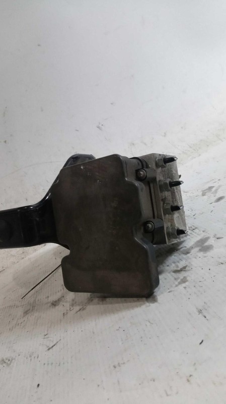 2017 Jaguar F-Type ABS Hydraulic Assembly OEM Black 47K Miles GX5314F447AH