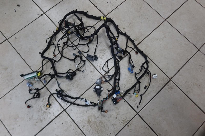 2019 2020 Dodge Durango OEM Dashboard Instrument Panel Wire Harness 68381069