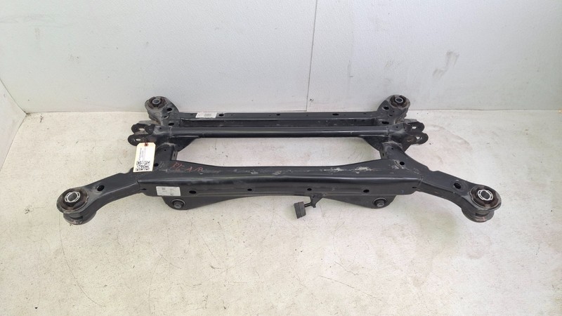 2017-2024 Chrysler Pacifica FWD Rear Suspension Crossmember 68261559AG OEM