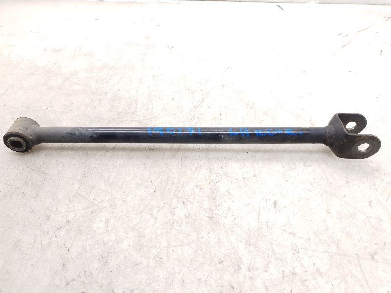 01-03 TOYOTA HIGHLANDER DRIVER SIDE REAR LOWER CONTROL LOCATING ARM ASSEMBLY