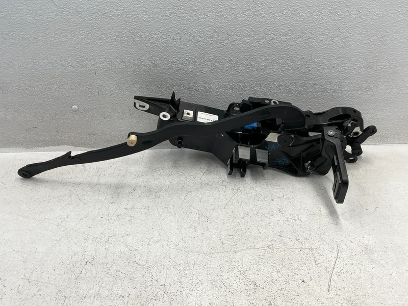 13-16 Mercedes SL550 SL400 R231 Rear Right Roof Top Mount Hinge Support 1587 OEM