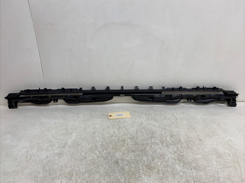 20-22 TESLA 3 DASH DASHBOARD INSTRUMENT PANEL WINDSHIELD DEFLECTOR 50034 M6