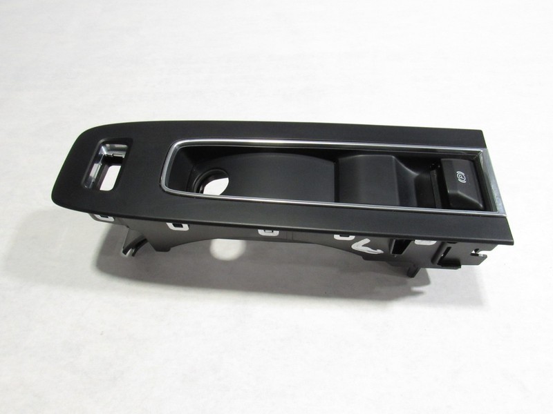 19-23 Porsche Macan 2023 Brake Parking Handbrake Switch Button Trim Cover |:O