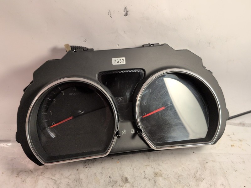2015-2018 Nissan Versa Speedometer Instrument Cluster Gauges 248109kk0a P9GS4