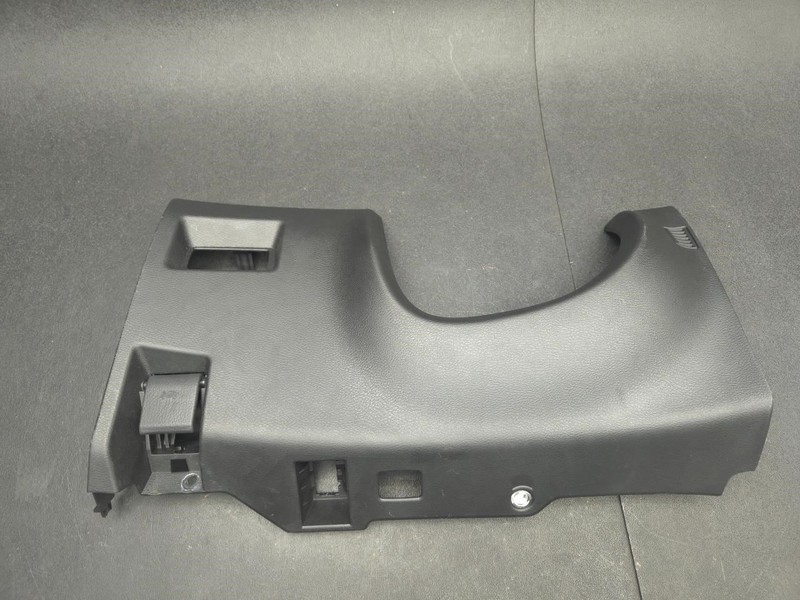 Dashboard Left Lower Trim Panel 2019 Infiniti Q60 68106-5CB0A 2017 2018 - 2022