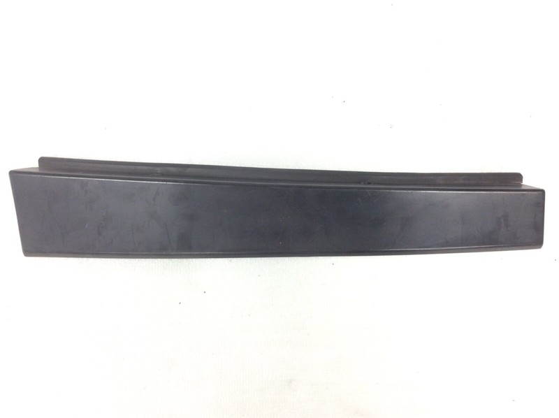 84-87 Civic 3DR Left Center Pillar Sash Garnish Vertical Protector Molding Trim