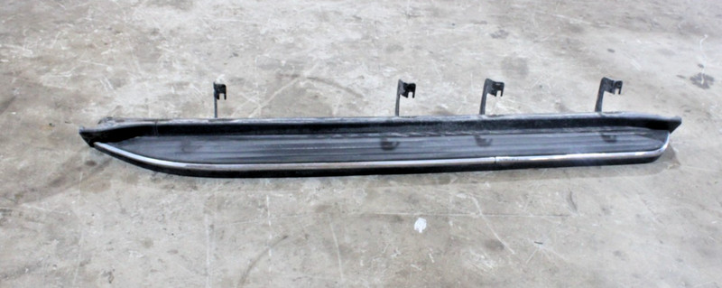 OEM 07-14 Chevrolet Tahoe GMC Yukon Escalade Driver Left Side Step Running Board