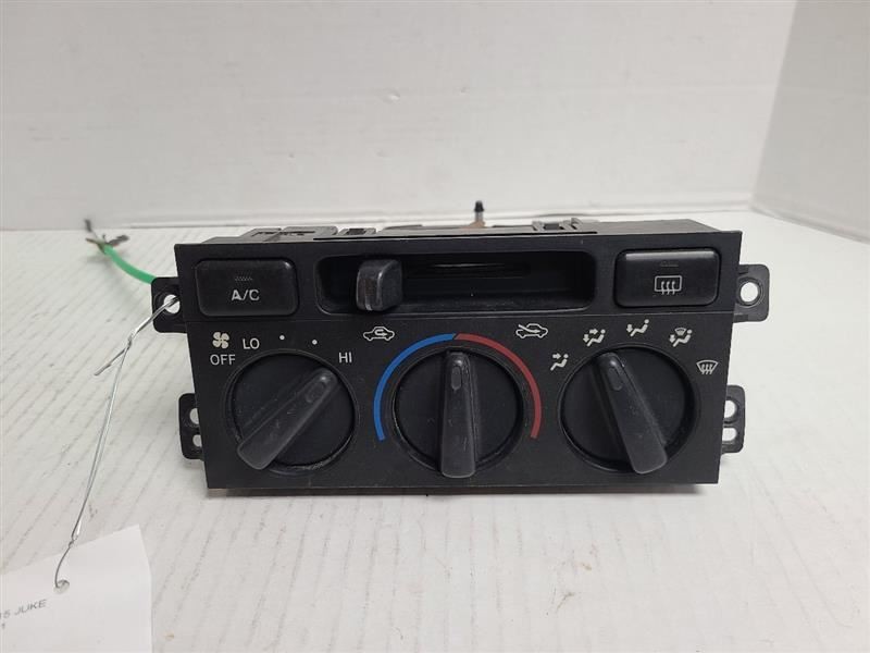 Temperature Control Manual Temperature Control Fits 11-17 JUKE 561121