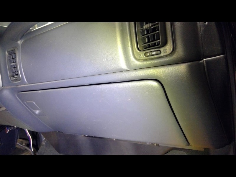 2000-2002 SIERRA Glove Box 1562136