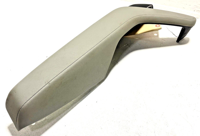 2021-2023 Acura TLX Front Right Passenger Side Door Panel Armrest Trim Cover OEM