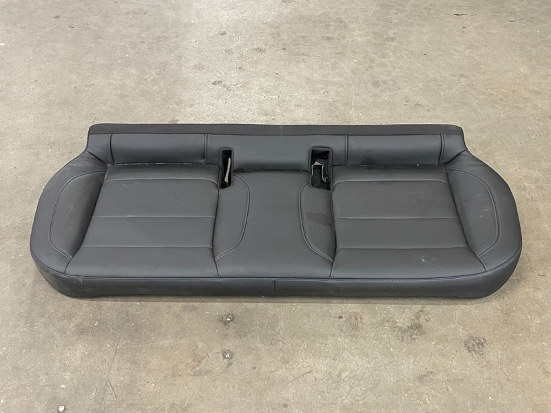 ⭐2024-2025 BUICK ENVISTA REAR LOWER BENCH SEAT CUSHION PAD BLACK OEM LOT2674