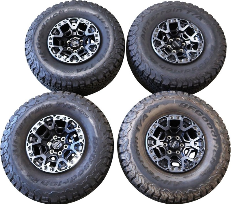 Set of Four OEM Takeoff '05-'25 Ford F150 Raptor Rims 37/12.50R17 BFGoodrich LT