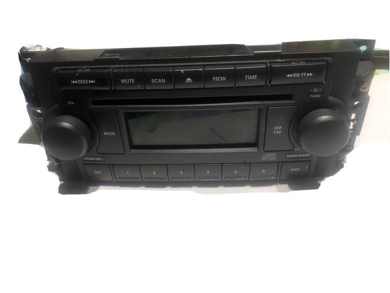 04-10 Chrysler Dodge Jeep AM FM Radio Cd Player REF P05091710AEUntested