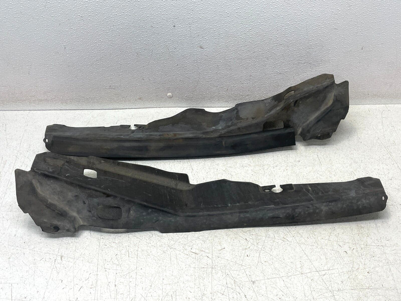 18 19 20 Infiniti QX60 Left & Right Fender Panel Seal Cover Trim Set 1431 OEM