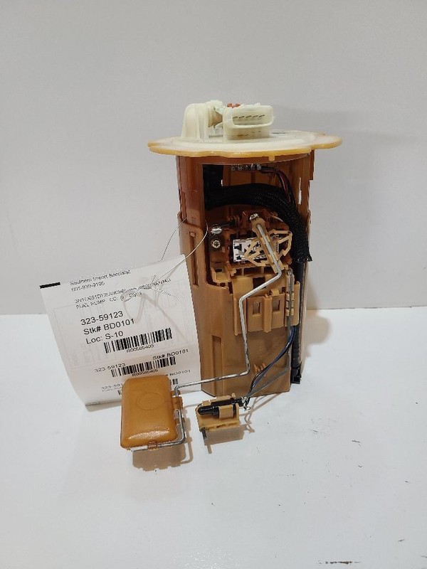 Fuel Pump Assembly 1.8L Excluding CA Fits 00-02 SENTRA 585405