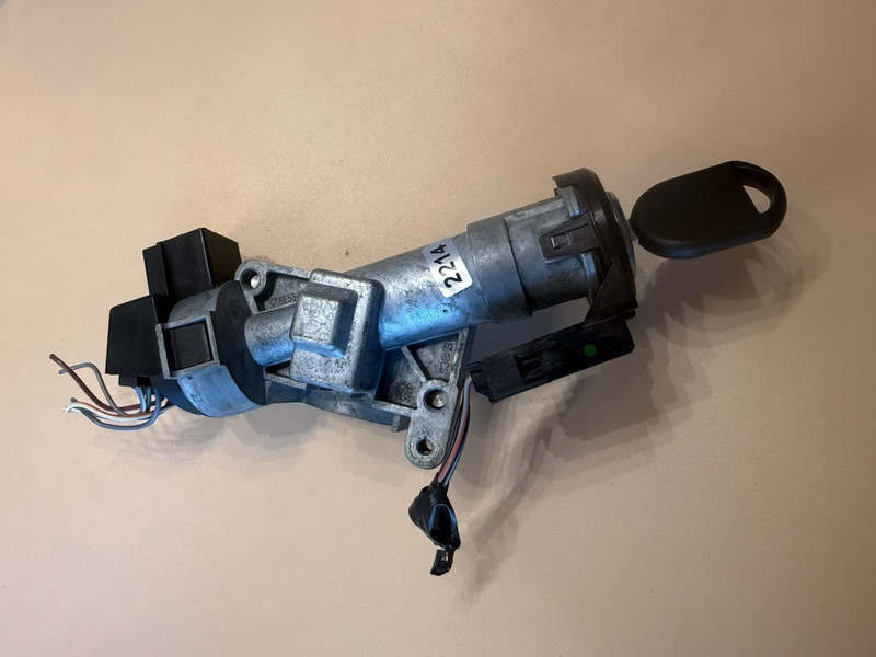 2007-2010 LINCOLN MKZ IGNITION LOCK W KEY & IMMOBILIZER CYLINDER SWITCH