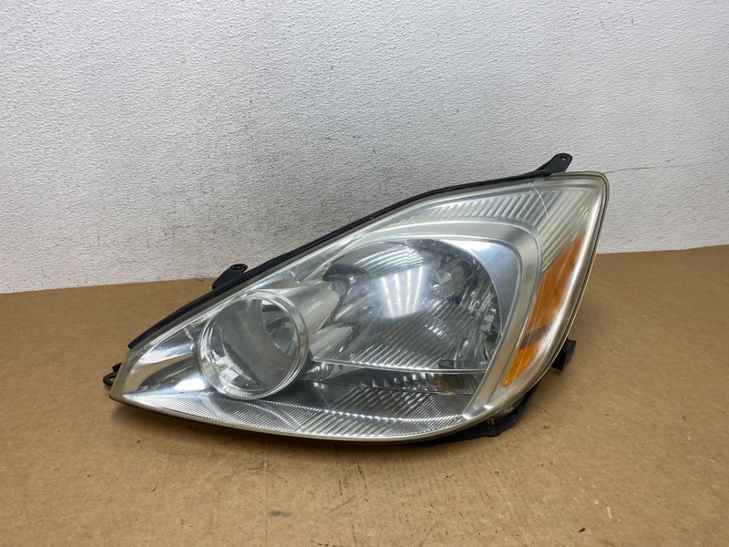 2004-2005 Toyota Sienna Left Driver LH Side Halogen Headlight DEPO AD6249 DW