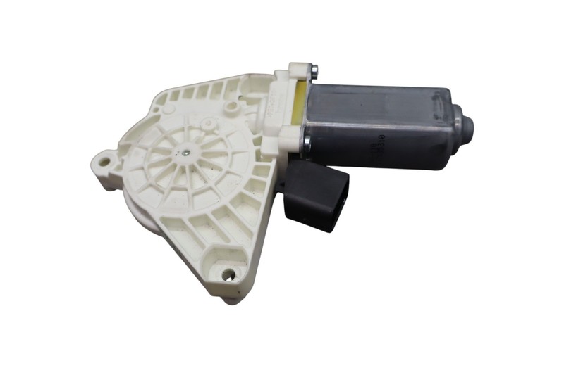 10-20 Mercedes CLS550 Rear Right Side Window Regulator Motor 2078200642 Oem